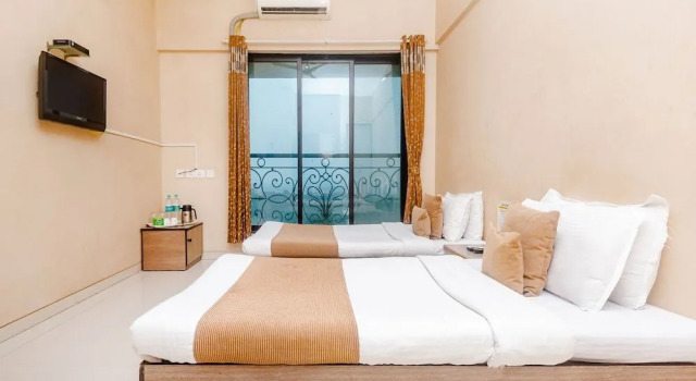 TULIIPSTAYS - Vikhroli Mayfair Hillcrest