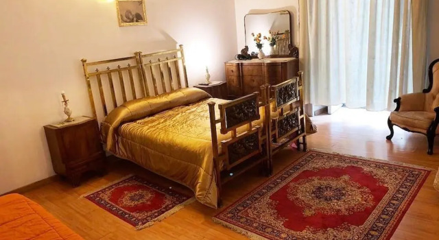 Naples Anticaglia Palace