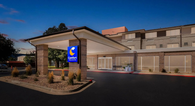 Holiday Inn Express Boulder, Book Hotel Boulder Colorado