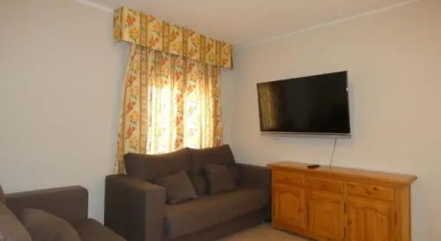 Rentalmar Villa Cristina, Varaa Villa Hotellit Tarragonès uima-altaalla, Uima-allas