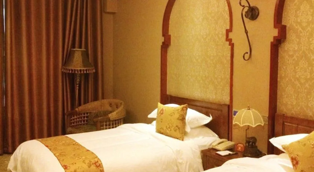 Chengdu Junxi Morrlinternational Hotel, Забронировать Отель Отели Лунцюанььи 3 звезды, 3*