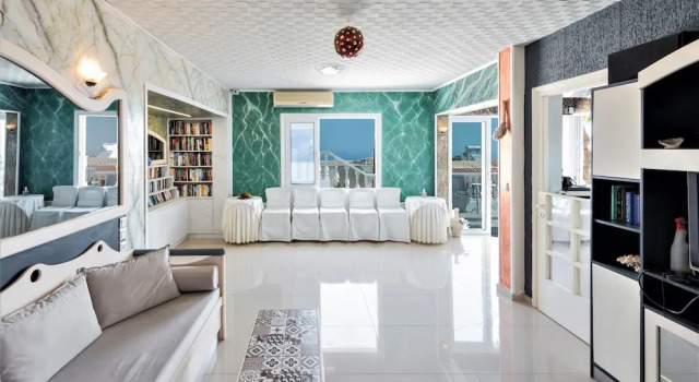 Quadruple Room Full View in Blue Apartment Mountain View