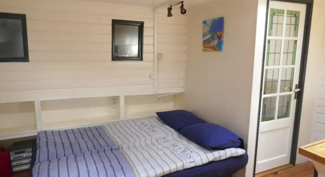 Boat apartment Rotterdam Fokkelina