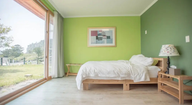 Четырёхместный семейный номер Standard JEJU Doldam B&B