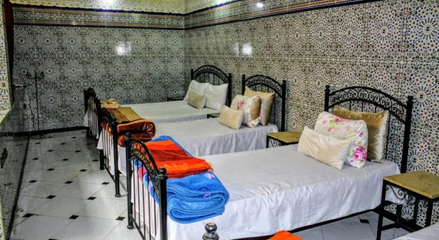 Кровать в общем номере (женский номер) Dar Merzouga Meknes