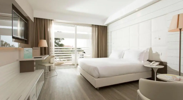 Двухместный номер Superior с частичным видом на море Almar Lido Jesolo Resort & Spa