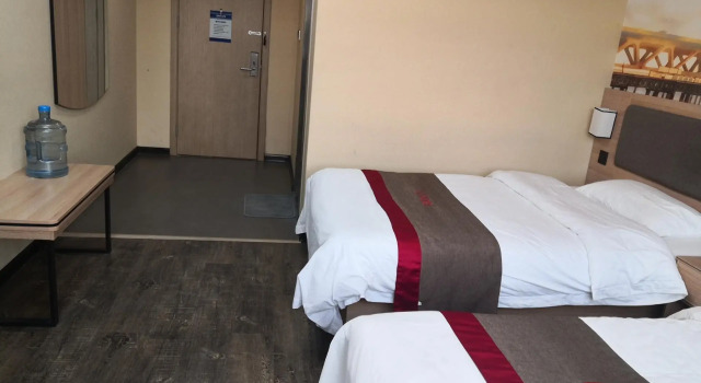 Thank Inn Hotel Shandong Qingdao Pingdu City Xinhe County Yanwei Road, Забронировать Отель Циндао 