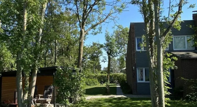 Holidayhouse - Lepelblad 7 Nieuwvliet-bad, Забронировать Отель Ньювлит Zeeuws-Vlaanderen