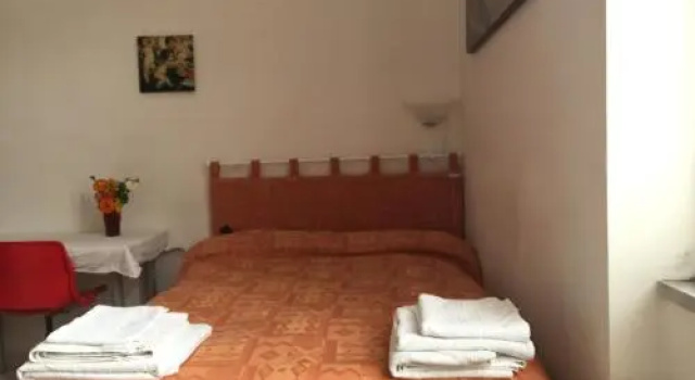 Aquila 52, Buchen Sie Hotel Rom Latium