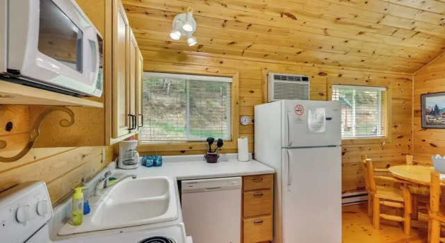 Hike, Ski, ATV & More: Deadwood Cabin w/ Grill, Забронировать Дом для отпуска Дедвуд Black Hills National Forest