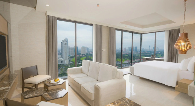 Whiz Luxe Hotel Spazio Surabaya, Book Hotel Hotels in Dukuh Pakis with Breakfast, Breakfasts