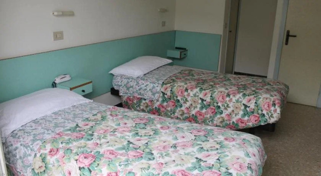 Hotel San Gottardo, Забронировать Отель Отели Риччоне с парковкой, Парковка