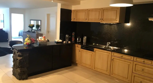Апартаменты citycentre lake view apartment