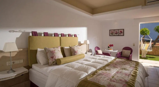 Трёхместная студия Drossia Palms Hotel and Nisos Beach Suites