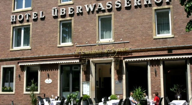 Hotel-Restaurant Überwasserhof e.K., Забронировать Отель Отели Мюнстера 3 звезды, рядом с Naturkundemuseum &amp; Planetarium, 3*