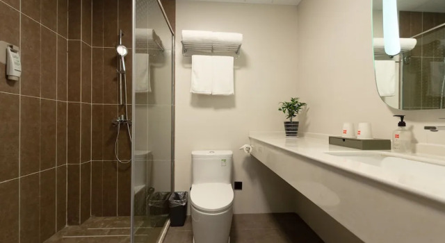 Номер Standard Ibis Guanyun Kowloon Port Water Street Hotel