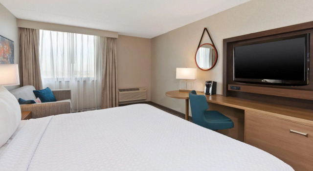 Двухместный номер Standard Crowne Plaza Columbus North - Worthington by IHG