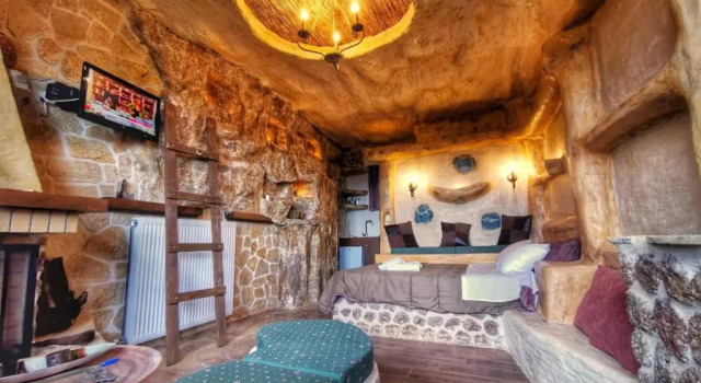 Двухместный номер Standard с балконом Anilia Guesthouse