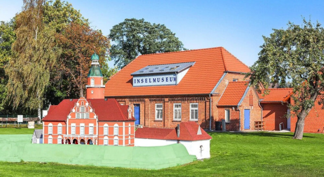 Beautiful Apartment in Insel Poel With Wifi and 2 Bedrooms