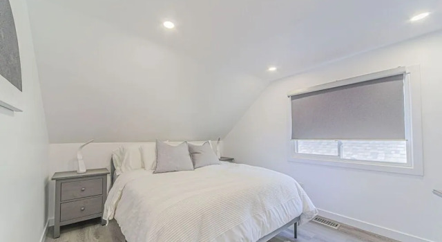 Niagara Vacation Home, Забронировать Дом для отпуска Коттеджи Ниагара Фолс, рядом с Казино Niagara, Коттедж