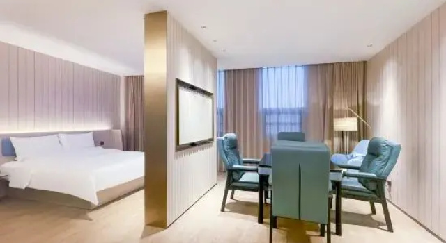 Люкс HanTing Hotel (Chongqing Dazu Rock Carvings Sports Center)