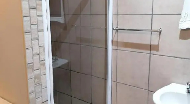 Lovely 1-bedroom apartment with secure parking, Book Lejlighed Lejligheder i Bloemfontein, Lejlighed