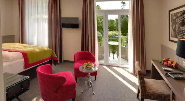 Двухместный номер Standard с балконом Hotel Max am Meer Kühlungsborn