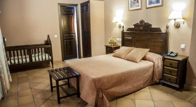 Двухместный номер Standard с балконом Hotel La Casa Grande del Burgo