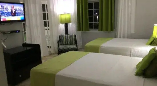 Mystic Ridge Paradise - Newly Renovated 2021, Забронировать Отель Отели Ocho Rios Coast 3 звезды, 3*