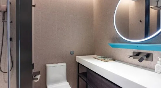 Люкс Country Inn &Suites by Radisson,Chongqing Jiefangbei Central Pedestrian Street Hongyadong