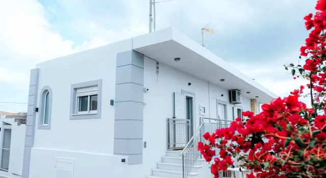 Aithra House