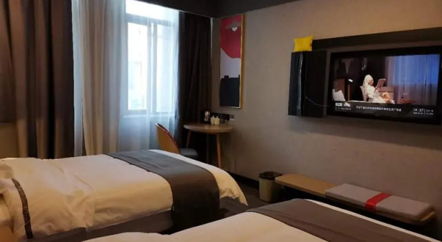 Thank Inn Hotel Jiangxi Jiujiang Yongxiu County Xin Life Plaza, Rezerwuj Hotel Yongxiu Jiangxi