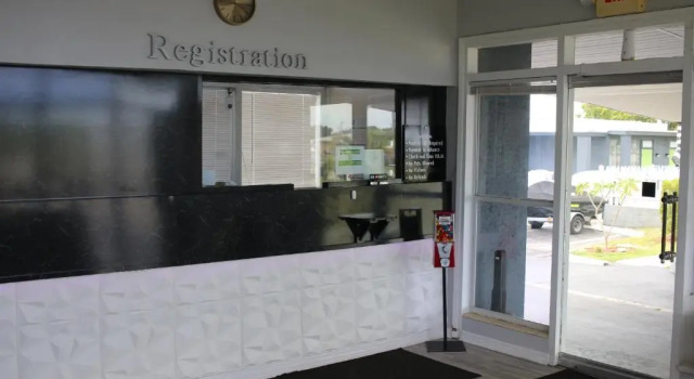 Travel Inn Fort Pierce, Reserva ahora Hotel Fort Pierce Shores Florida
