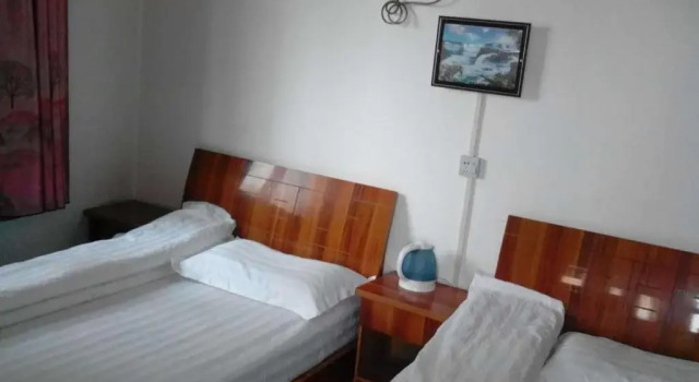 Xinyuan Friendship Inn