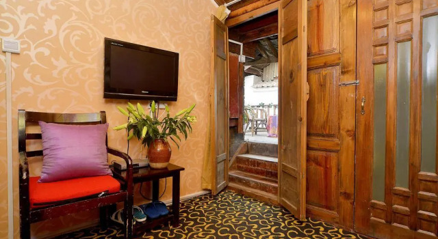 Lijiang Lost In Venice Inn, Забронировать Отель Лицзян Юньнань, рядом с Улица Сквер-стрит Древнего города Даянь