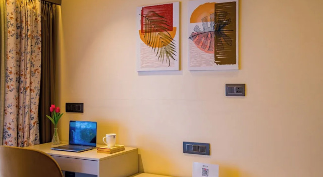 Elivaas Esh Cottage Willow | Hillside 1-room With Lush Garden, Common Pool Location, Prenota Casa vacanze Siolim 