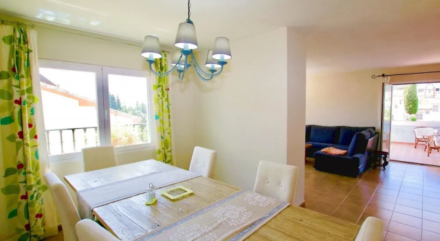 4BR Villa Milana, Private Pool, Sea Views. Wifi, 3 Mins Drive to the Beach, Забронировать Вилла Отели Бенальмадена 3 звезды, рядом с Тиволи Уорлд, 3*