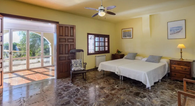 Villa Can Parron, Book Villa Hotels in Ibiza with a Pool, Swimming Pool