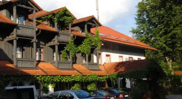 Hotel Restaurant Forstwirt, Prenota Hotel Harthausen 