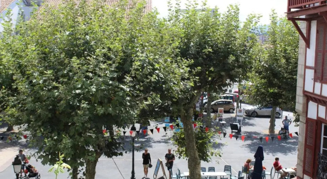 Place Louis Xiv 2 Hyper Centre, Prenota Hotel Hotel a Aquitania con parcheggio, Parcheggio
