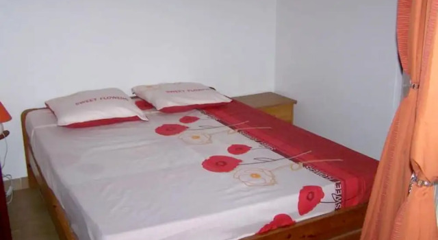 Bungalow With 2 Bedrooms in Sainte-anne, With Wonderful sea View, Priv