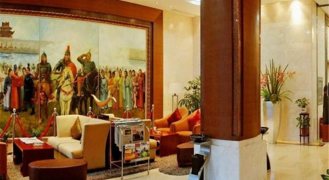 Jin Li Cheng Business Hotel, Rezervovat Hotel Xiangyang Čína