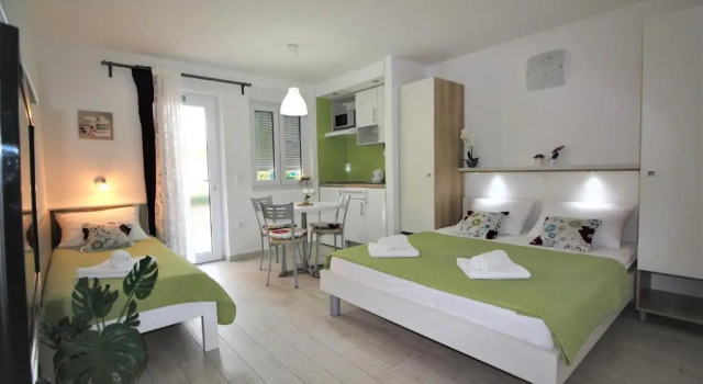 Студия Apartments Adria