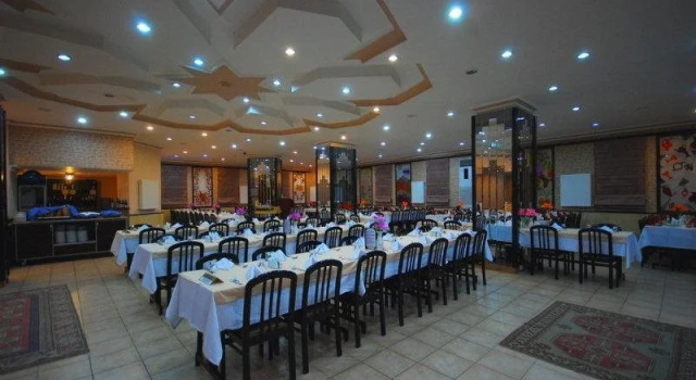 Altinyazi Otel, Prenota Hotel Hotel a Anatolia Centrale con parcheggio, Parcheggio