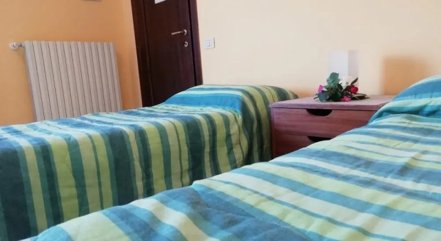 Agriturismo La Casetta, Забронировать Отель Отели Пьемонта с бассейном, Бассейн