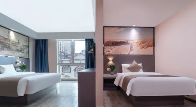 Люкс Huixin Business Hotel