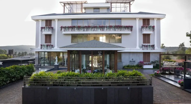 Valentia The Exotic Boutique Hotel - Pure Veg, Забронировать Бутик-отель Отели штата Махараштры 3 звезды, 3*