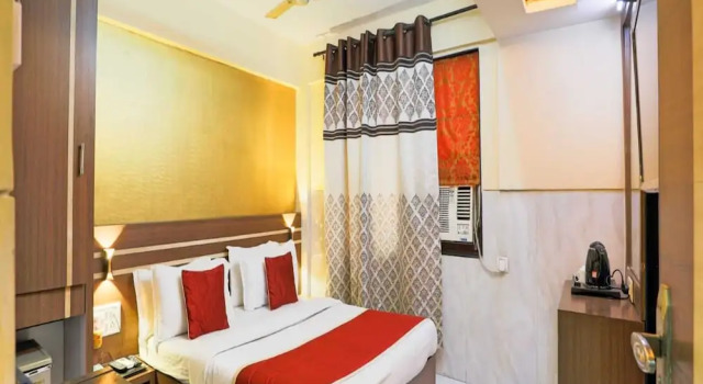 Номер Standard Hotel JK Regency