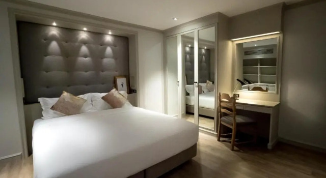 Thea, Executive Suite Serviced Apartment in Ekamai