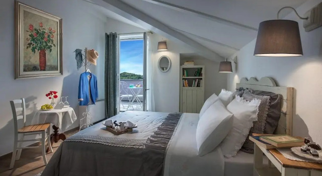 Roncaglia Suite
